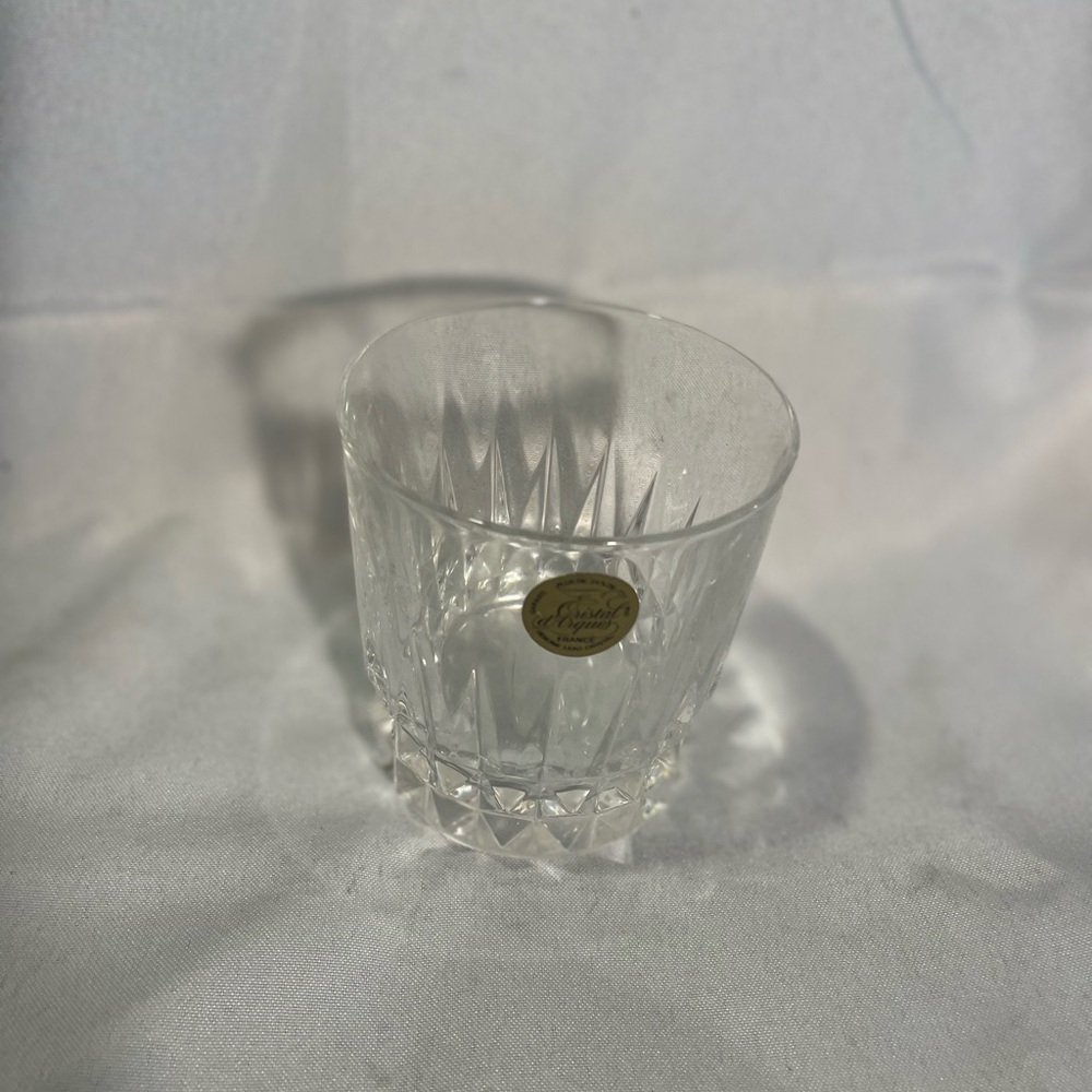 Elegant Crystal Whiskey Tumbler